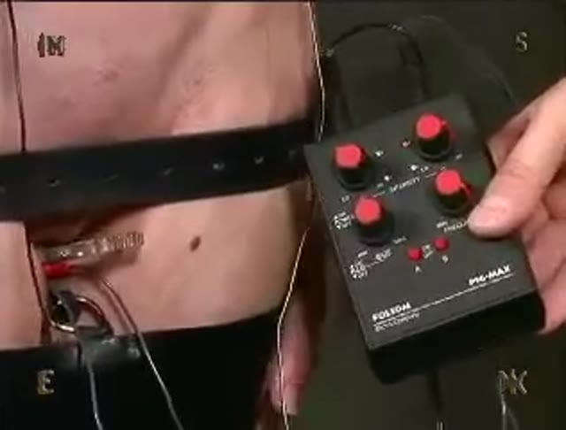 Insex sounds of 411 live feed from july 18 2001 411 cherry